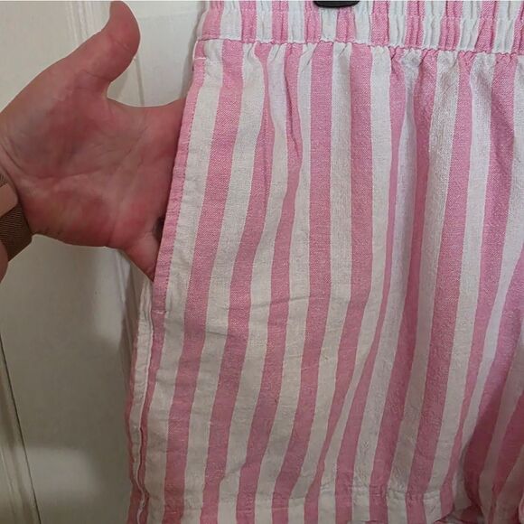 Old Navy Size LG Pink and White Striped Shorts EUC - Picture 4 of 5